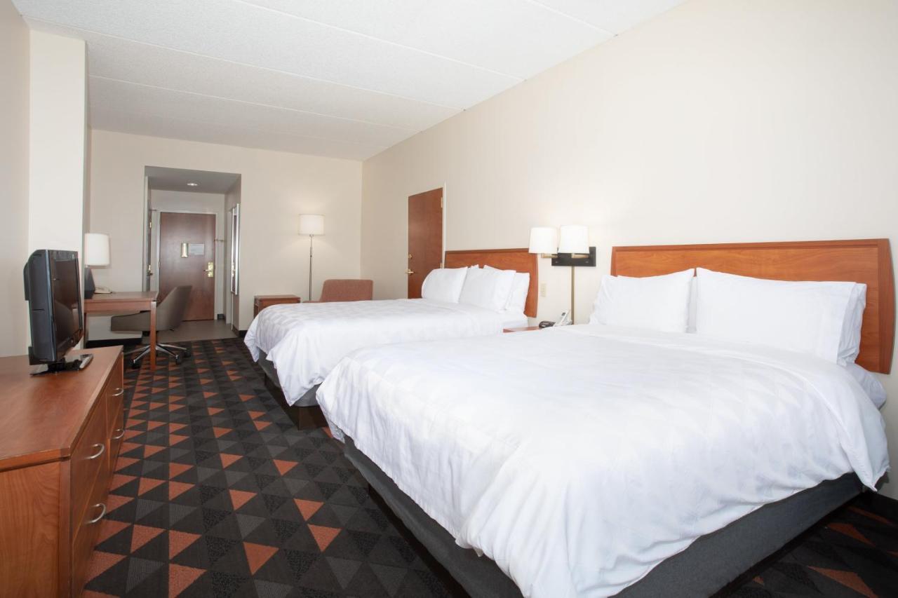 Holiday Inn & Suites Goodyear - West Phoenix Area By Ihg Exterior foto