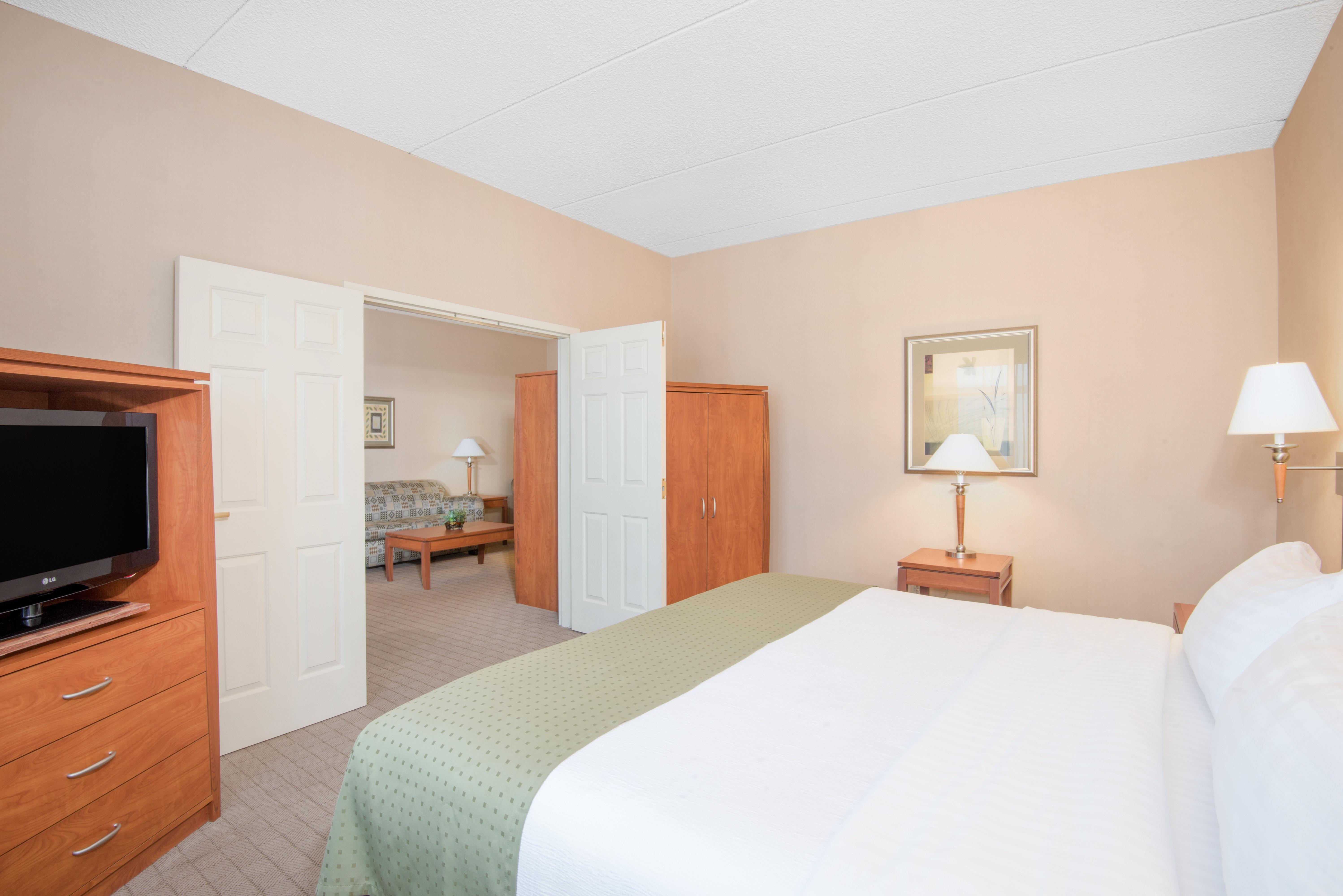 Holiday Inn & Suites Goodyear - West Phoenix Area By Ihg Exterior foto