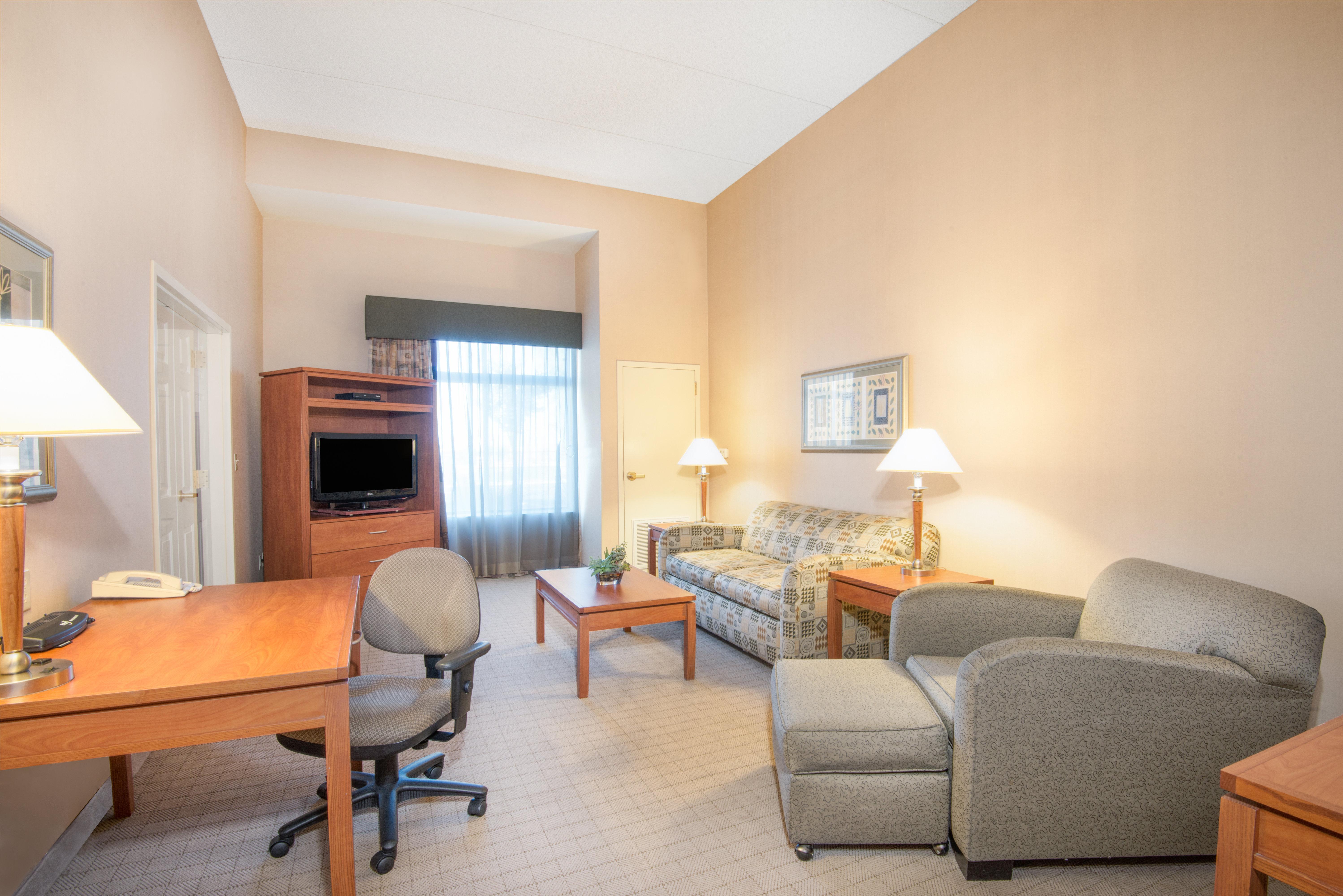 Holiday Inn & Suites Goodyear - West Phoenix Area By Ihg Exterior foto