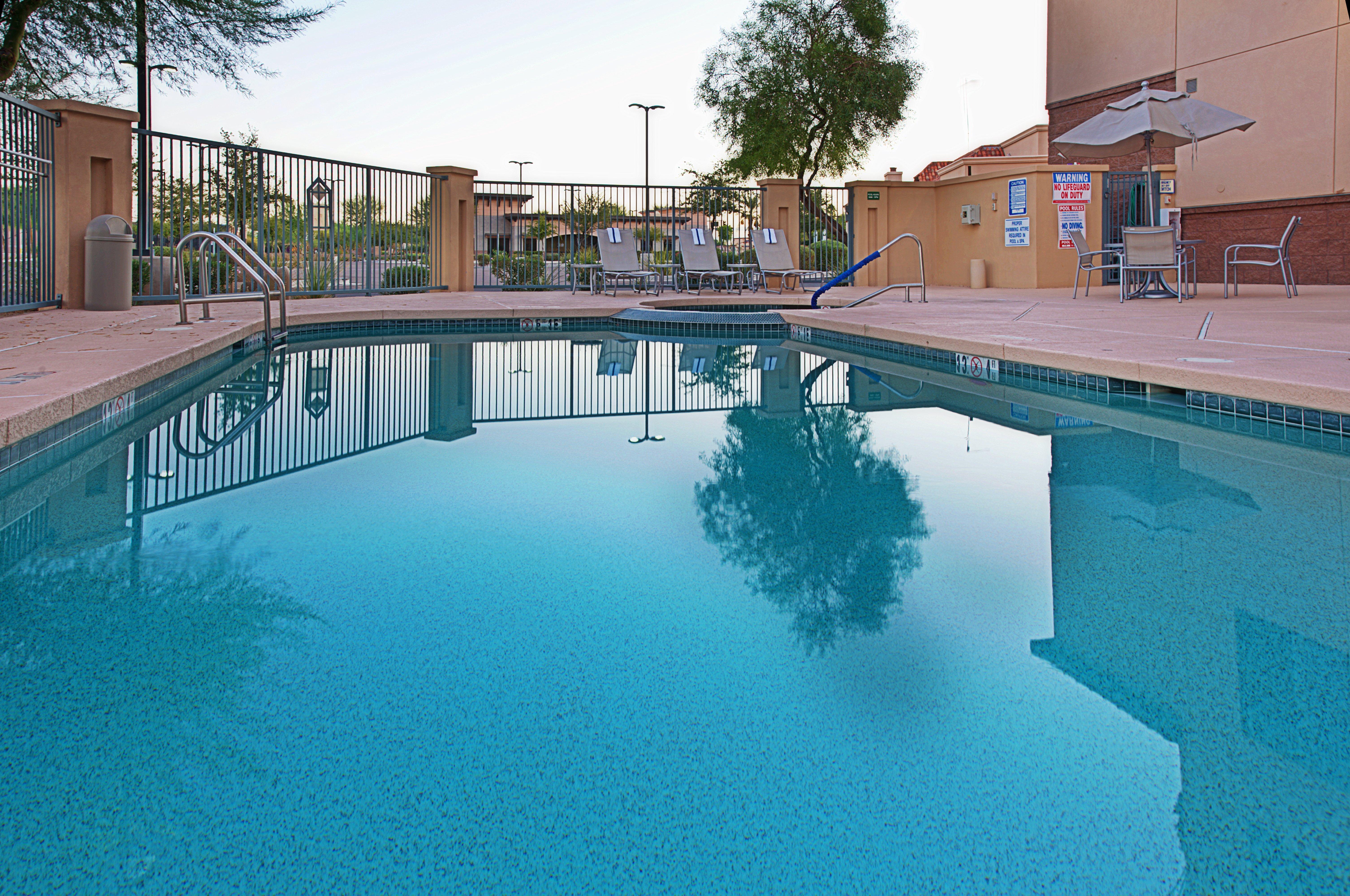 Holiday Inn & Suites Goodyear - West Phoenix Area By Ihg Facilidades foto